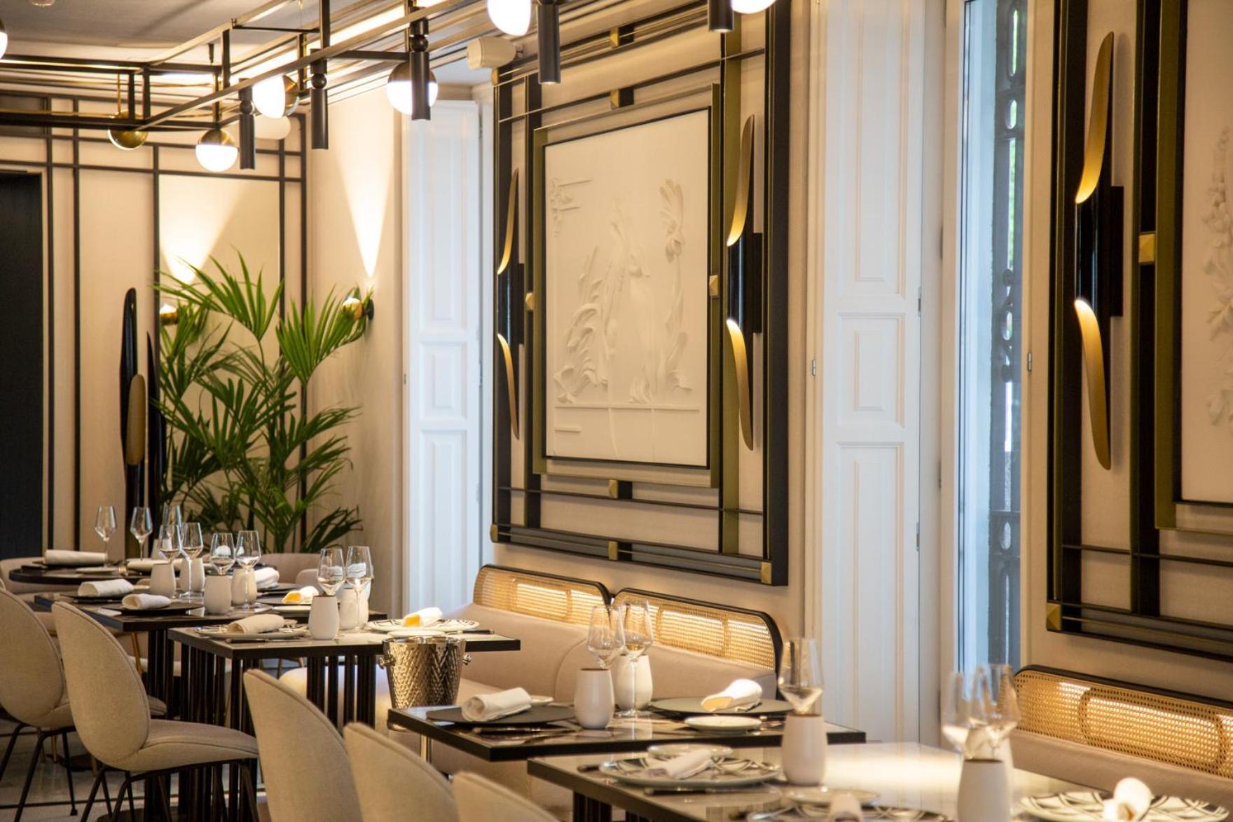 Myr Palacio Vallier Βαλένθια Εξωτερικό φωτογραφία Restaurant L'Atelier de Joël Robuchon in Paris