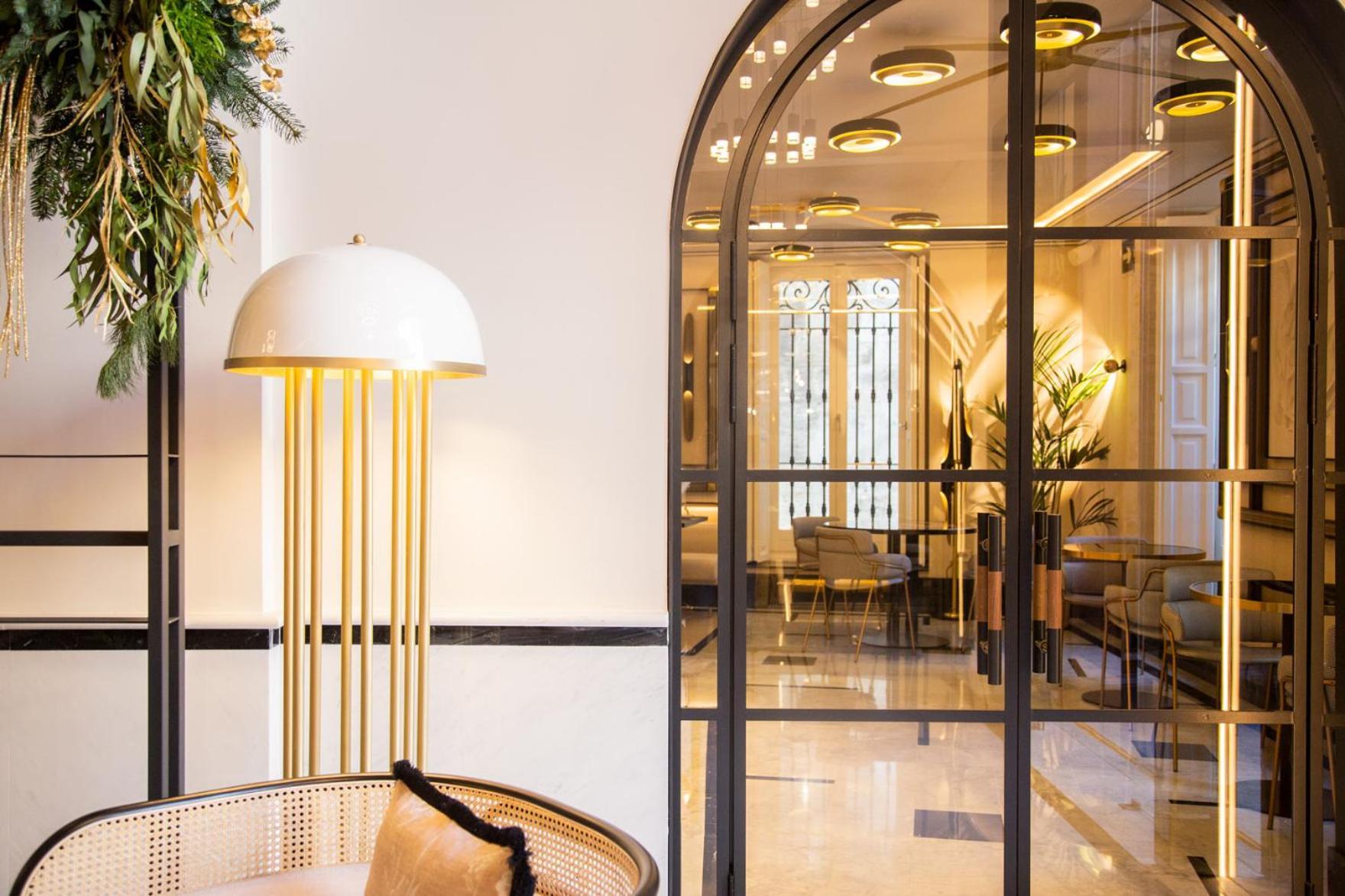 Myr Palacio Vallier Βαλένθια Εξωτερικό φωτογραφία The interior of the hotel