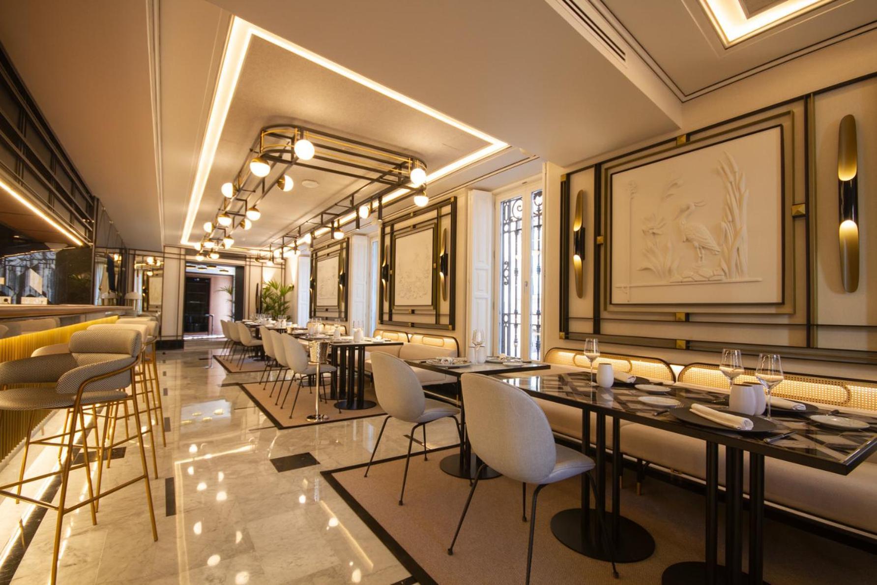 Myr Palacio Vallier Βαλένθια Εξωτερικό φωτογραφία The interior of the restaurant